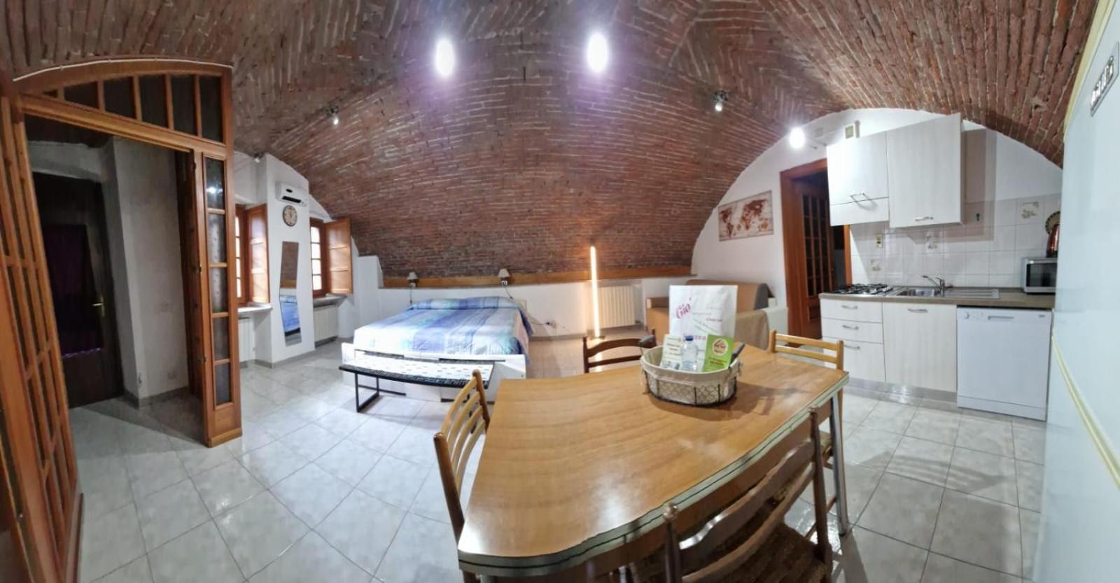 A Casa Di Gio Apartment อาออสตา ภายนอก รูปภาพ